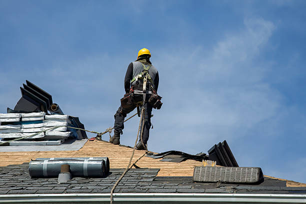 Professional Gutter Installation technician working in League City, TX